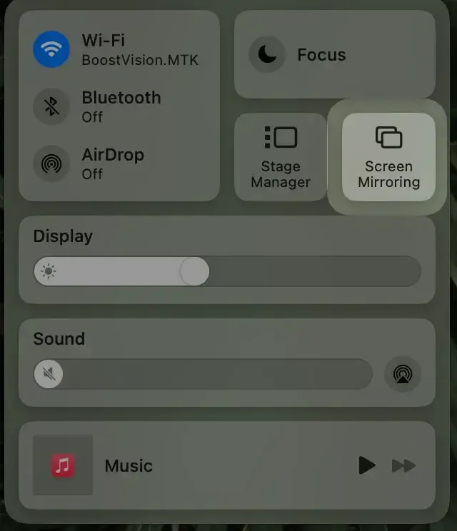 Screen Mirroring on MacBook