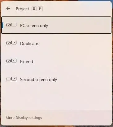 enable Miracast on Windows 10/11