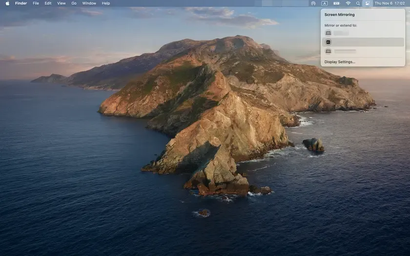 device list in the Screen Mirroring menu