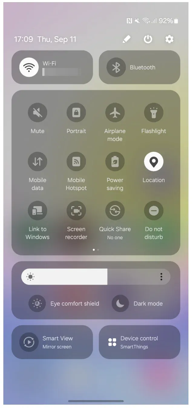 enable Smart View on Samsung phone