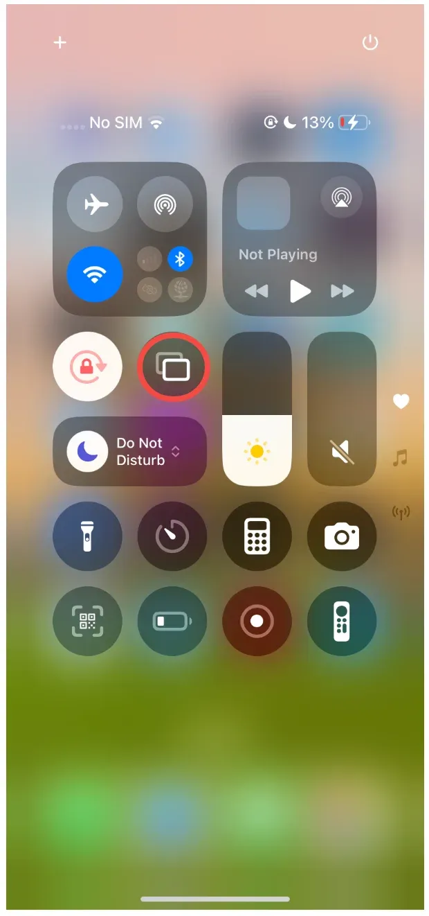 locate iPhone Screen Mirroring