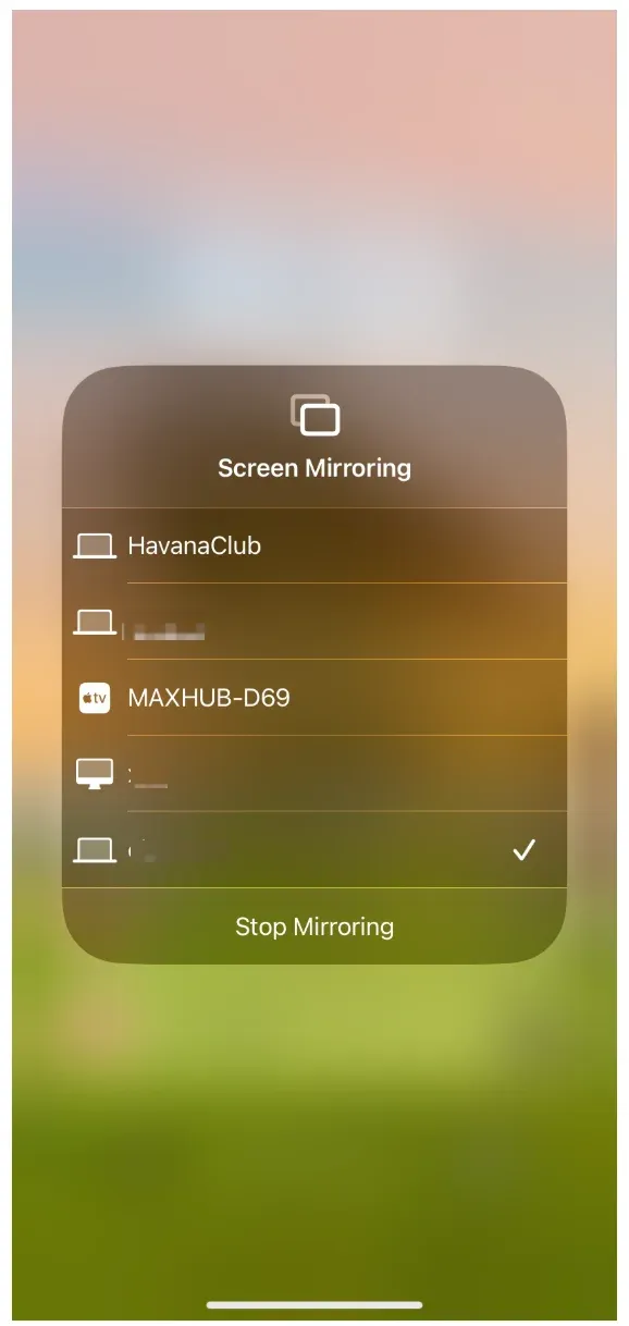 stop screen mirroring on iPhone
